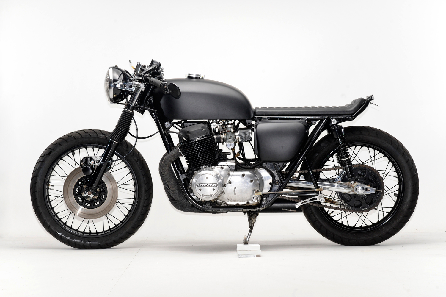 1973 CB750 Ebony by Steel Bent Customs